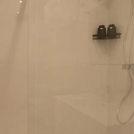 בית הארחה Terranova House
